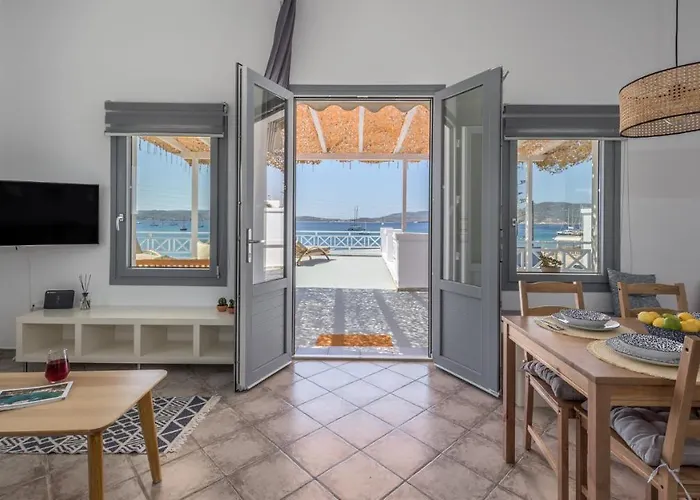 Seaside Nest Adamantas (Milos)