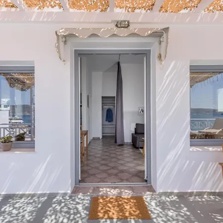 Seaside Nest Apartment